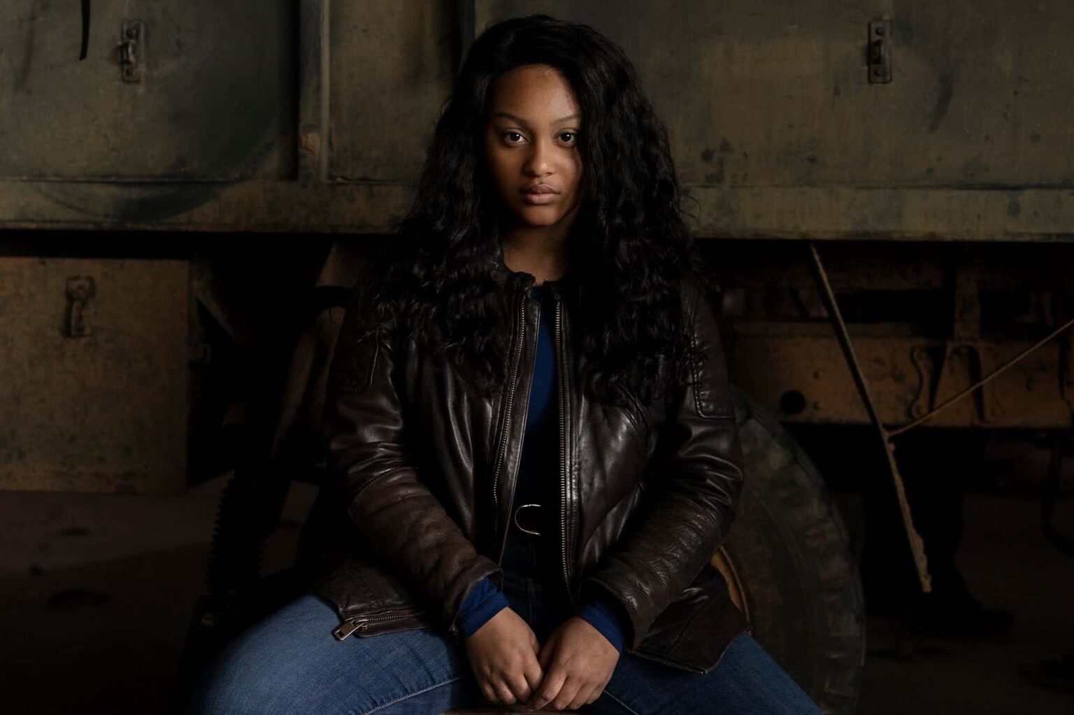 Aliyah Royale como Iris em The Walking Dead World Beyond