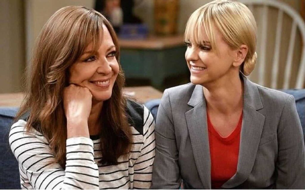 Allison Janney e Anna Faris em Mom