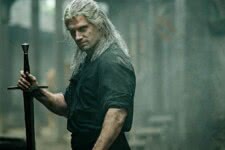 Geralt (Henry Cavill) em The Witcher