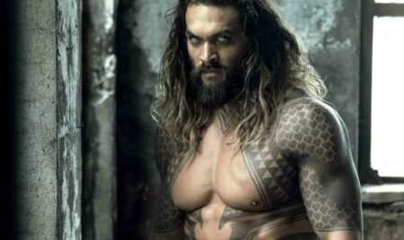 Jason Momoa como Aquaman