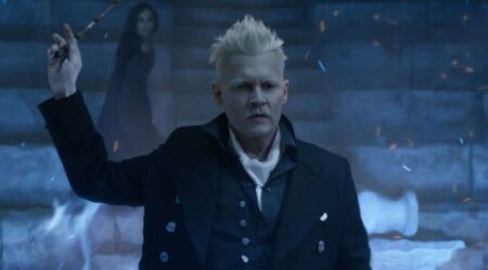 Fãs de Johnny Depp ameaçam boicotar “Animais Fantásticos 3” após saída forçada do ator Johnny Depp