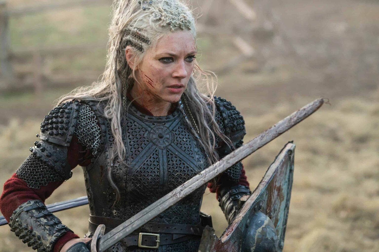 Katheryn Winnick scaled 1