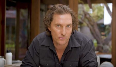 Matthew McConaughey faz discurso contra armamento e pede mudança nas leis Matthew McConaughey