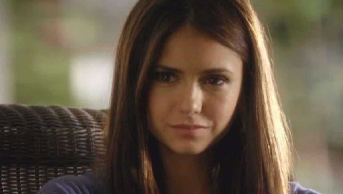 Elena (Nina Dobrev) em The Vampire Diaries (Reprodução)