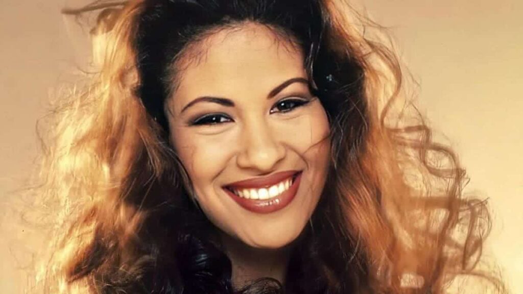 Produtor está processando Netflix por causa da série sobre a vida de Selena Selena