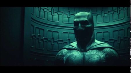 Zack Snyder pode ter confirmado teoria de fãs sobre a morte de Robin no DCEU Traje do Batman em Batman vs. Superman A Origem da Justiça