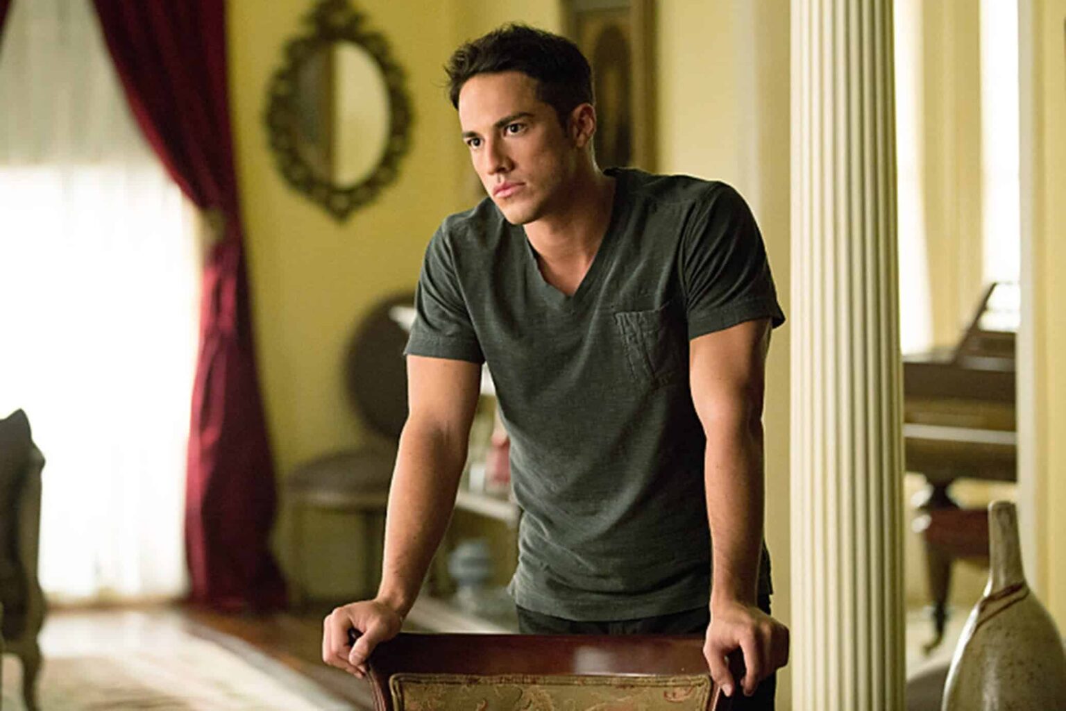 The Vampire Diaries: 3 personagens praticamente inúteis para a trama Tyler (Michael Trevino) em The Vampire Diaries (Reprodução)