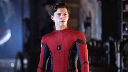 Tom Holland como Peter Parker em Homem-Aranha: De Volta ao Lar (Reprodução / Marvel)