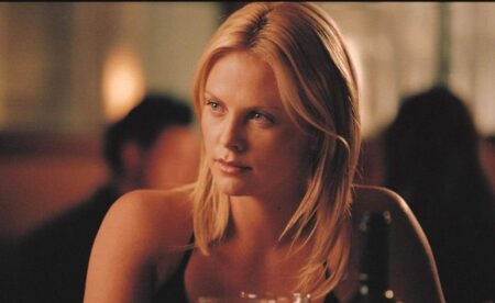 Charlize Theron revela por que se sentiu insultada nos bastidores de filme Charlize Theron 1