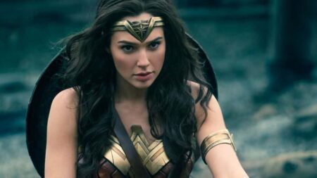 Gal Gadot como Mulher Maravilha