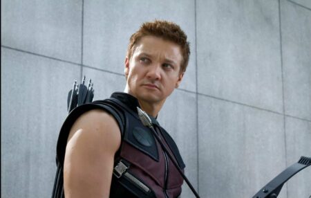 Jeremy Renner como Gavião Arqueiro (Reprodução / Marvel)