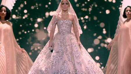 Marry Me, filme com Jennifer Lopez e Owen Wilson é adiado para maio Jennifer Lopez