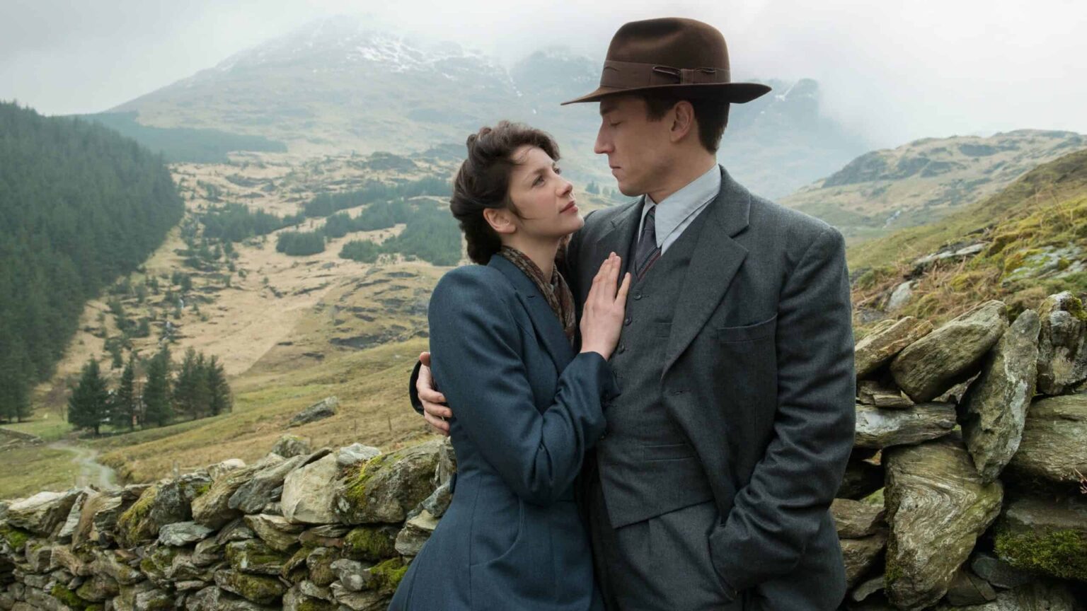 Atores de Outlander fazem zoeira e dão spoilers de seus personagens na sexta temporada Outlander scaled 1