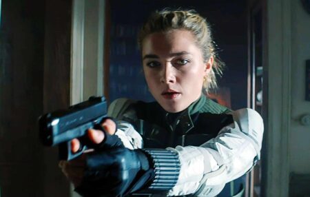 Florence Pugh como Yelena Belova em Viúva Negra (Reprodução / Marvel)