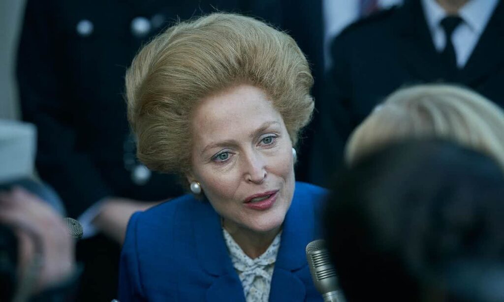 Gillian como Margaret em The Crown