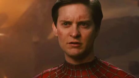Homem-Aranha de Tobey Maguire salva o MCU de Thanos em vídeo criado por fã; confira! Tobey Maguire como Peter Parker em Homem-Aranha (Reprodução)