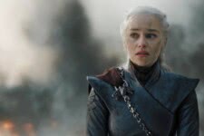 Daenerys (Emilia Clarke) em Game of Thrones