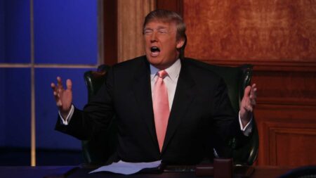Sindicato americano de atores expulsa Donald Trump Donald Trump em The Apprentice