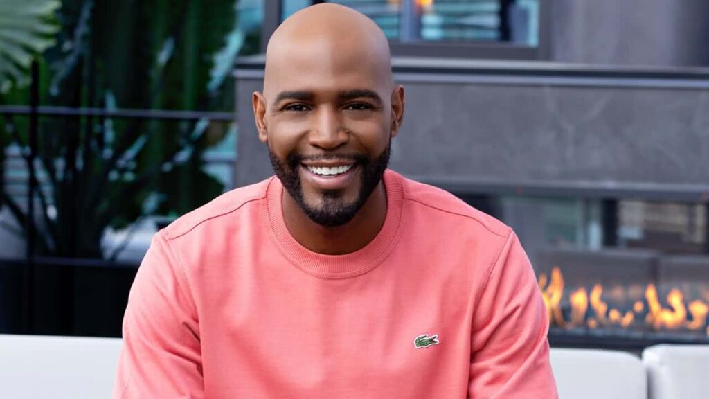 Karamo Brown afirma que continuará em Queer Eye quando lançar seu talk show Karamo Brown