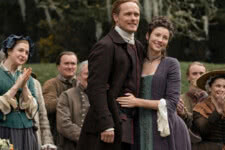 Claire (Caitriona Balfe) e Jamie (Sam Heughan) em Outlander: (Reprodução)