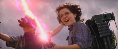 Cena de Ghostbusters - Mais Além (Reprodução / Sony)