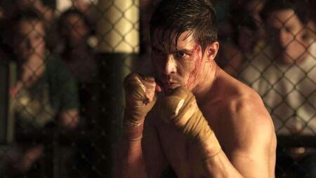 Cole Young (Lewis Tan) em Mortal Kombat (Reprodução / Warner Bros.)