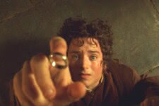 Frodo (Elijah Wood) em O Senhor dos Aneis (Reprodução)