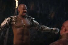 Jax (Mehcad Brooks) em Mortal Kombat (Reprodução / Warner Bros.)