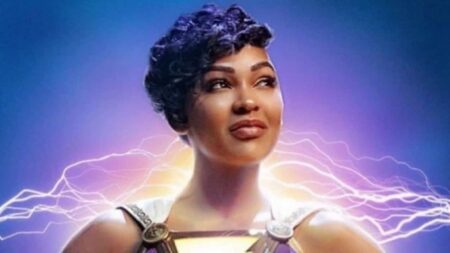 Darla (Meagan Good) em Shazam! (Divulgação / DC)