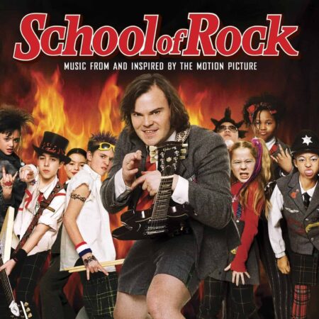 Conheça os atores de Escola de Rock que estão namorando na vida real Escola do Rock (Divulgação)