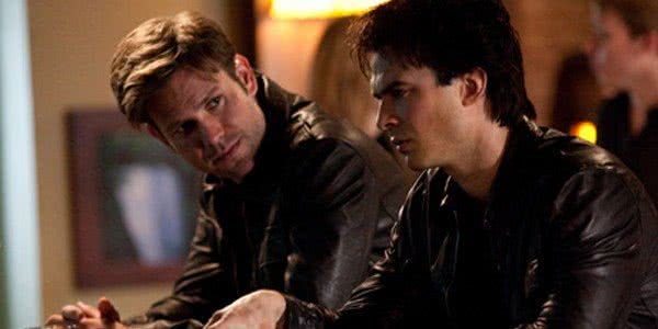 Alaric (Matthew Davis) e Damon (Ian Somerhalder) em The Vampire Diaries (Reprodução)