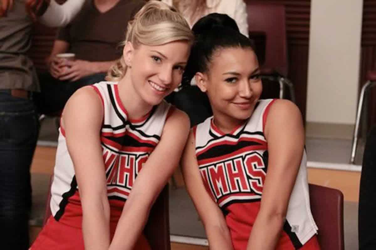 Heather Morris e Naya Rivera em Glee (Divulgação)