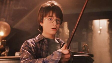 Daniel Radcliffe como Harry Potter (Reprodução / Warner Bros.)