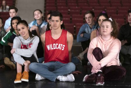 High School Musical: série terá primeira canção de amor LGBTQ+ da Disney Elenco de High School Musical: The Musical: The Series (Divulgação / Disney+)