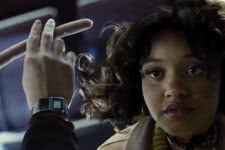Iris Allen (Kiersey Clemons) em Liga da Justiça (Reprodução / HBO Max)