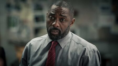 Derek (Idris Elba) em Obsessiva (Reprodução)