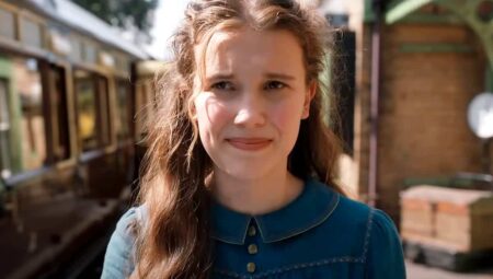 Millie Bobby Brown em Enola Holmes (Reprodução)