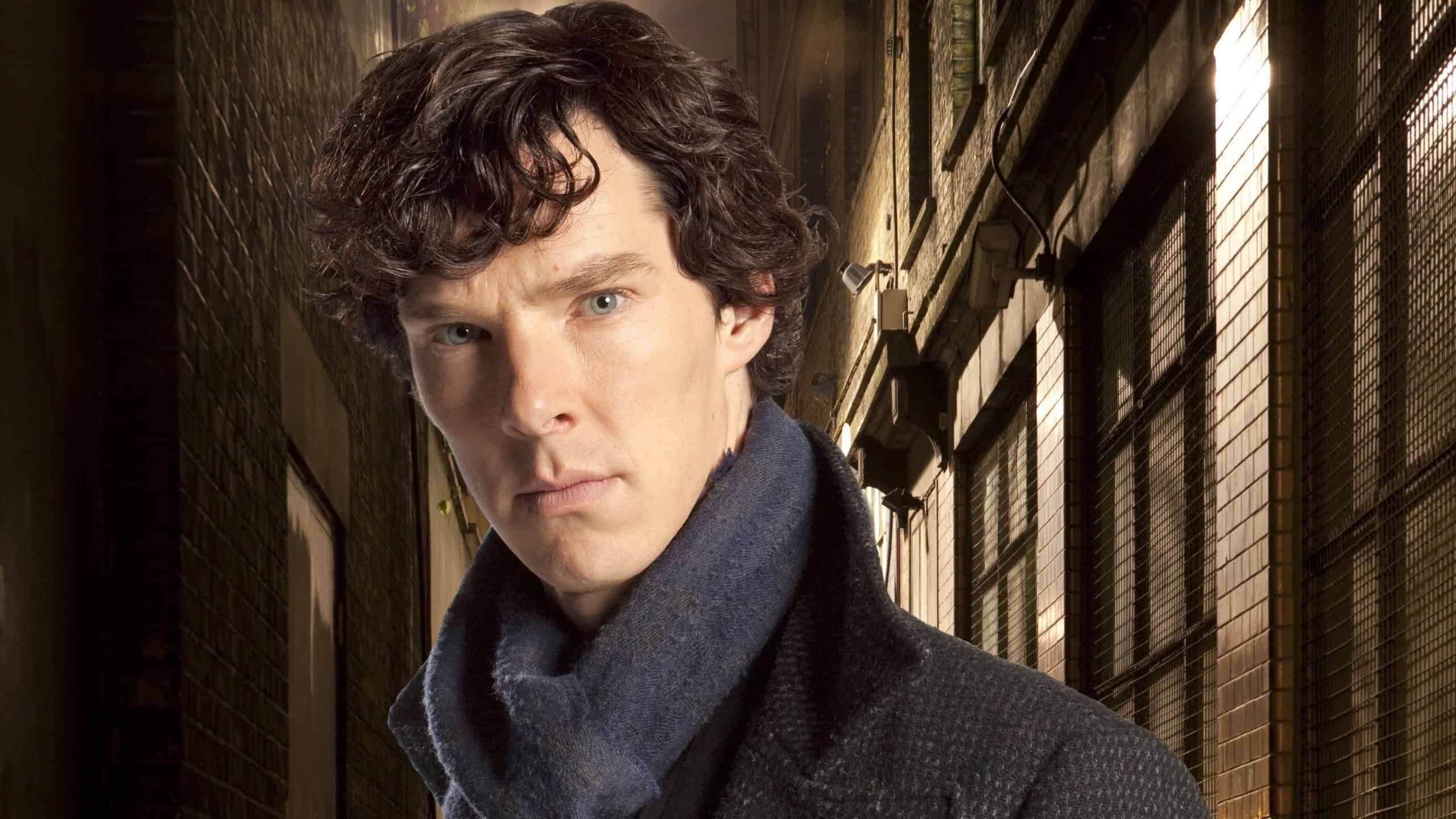 Sherlock (Benedict Cumberbatch) em Sherlock (Reprodução)