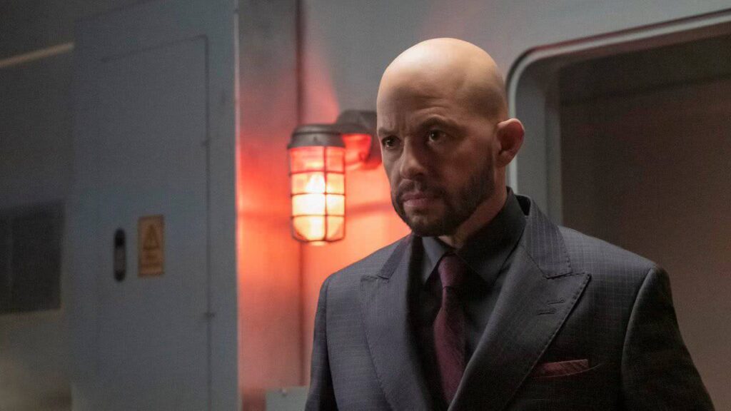 Lex Luthor (Jon Cryer) em Supergirl (Reprodução)