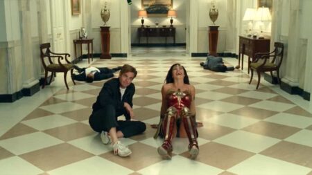 Chris Pine e Gal Gadot em Mulher-Maravilha 1984 (Reprodução / Warner Bros.)