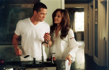 Angelina Jolie afirma que está sendo injustiçada em processo contra Pitt Angelina Jolie e Brad Pitt em Sr. e Sra Smith Reproducao