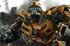 BumbleBee na franquia de filmes Transformers (Reprodução / Paramount)