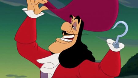 Capitão Gancho quase não existiu na história de Peter Pan Capitão Gancho em Peter Pan (Reprodução)