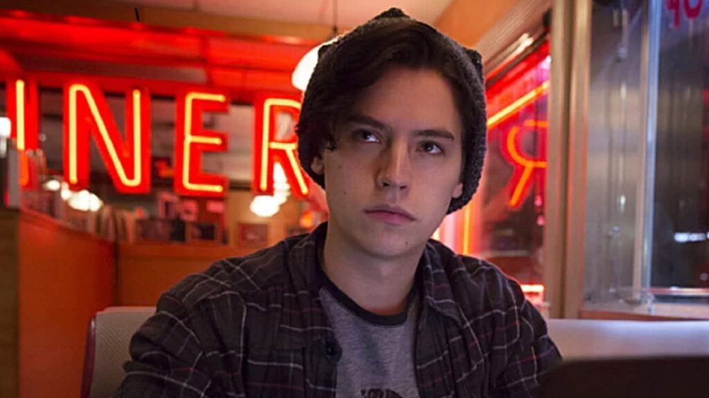 Cole Sprouse em Riverdale Reproducao