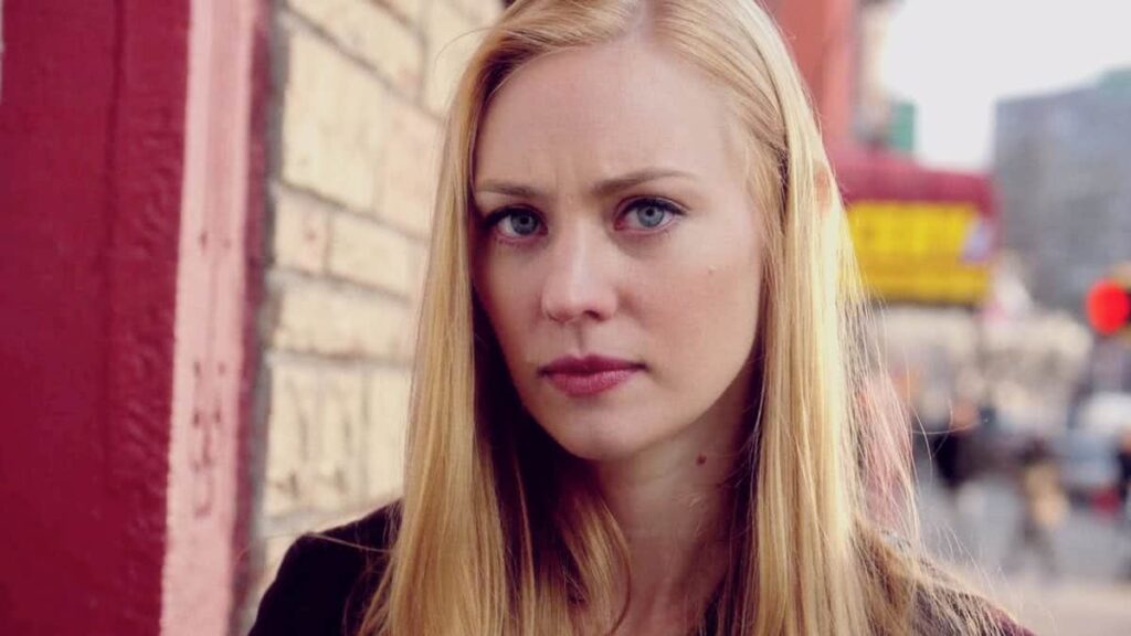 Karen Page (Deborah Ann Woll) em Demolidor (Divulgação / Netflix)