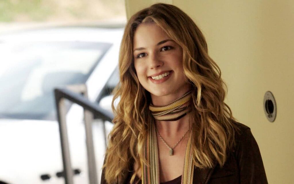Emily VanCamp (Reprodução)