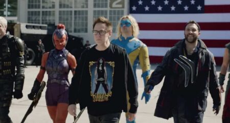 James Gunn quer fazer filme do Esquadrão contra a Liga da Justiça James Gunn nos bastidores de O Esquadrão Suicida (Divulgação)