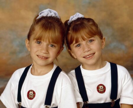 Mary- Kate Olsen e Ashley Olsen em Três é Demais (Divulgação)