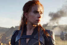 Scarlett Johansson em cena de Viúva Negra (Reprodução / Marvel)