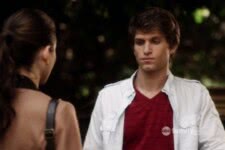 Spencer (Troian Belisario) e Toby (Keegan Allen) em Pretty Little Liars (Reprodução)